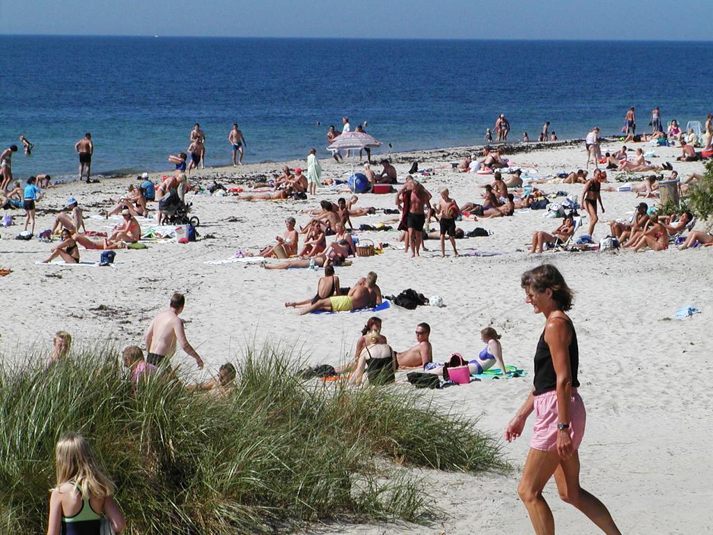 Nordskoven Strand Camping Rønne Habitación foto